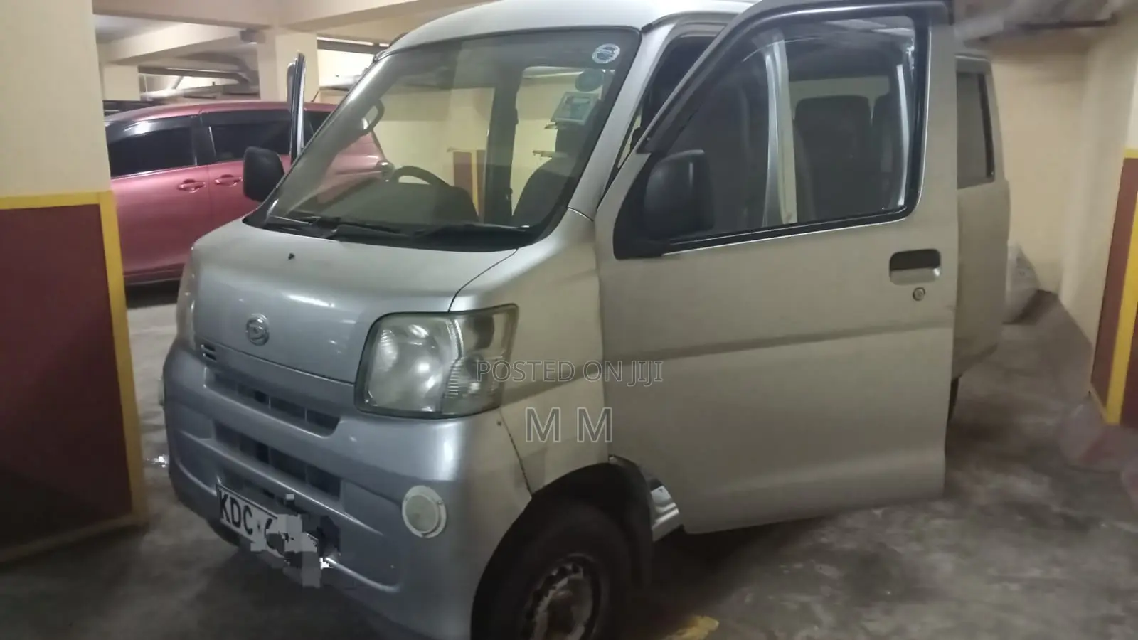 Daihatsu Hijet 2014 Silver