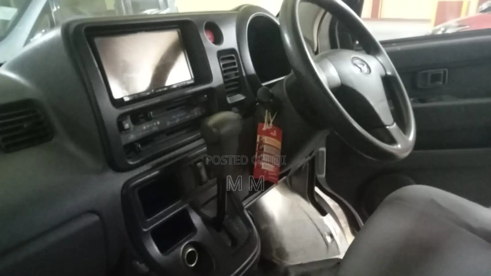 Daihatsu Hijet 2014 Silver