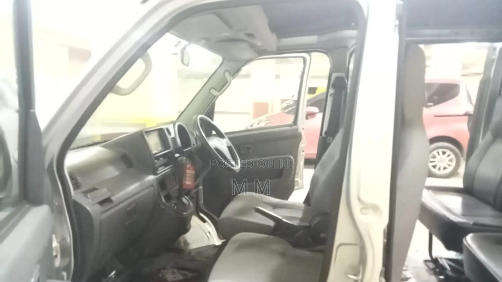 Daihatsu Hijet 2014 Silver