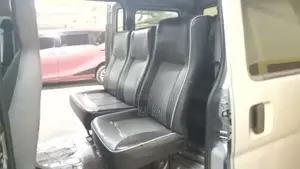 Daihatsu Hijet 2014 Silver