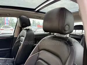 Volkswagen Tiguan 2019 Gray