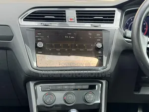 Volkswagen Tiguan 2019 Gray