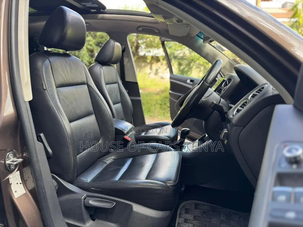 Volkswagen Tiguan 2015 Brown