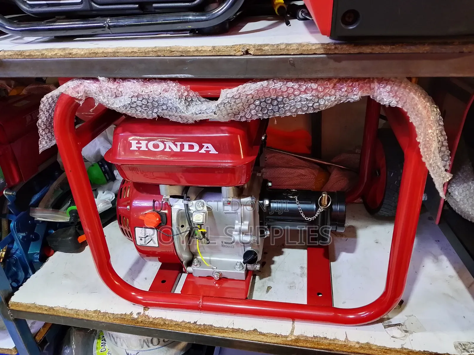 Honda Petrol Concrete Vibrator