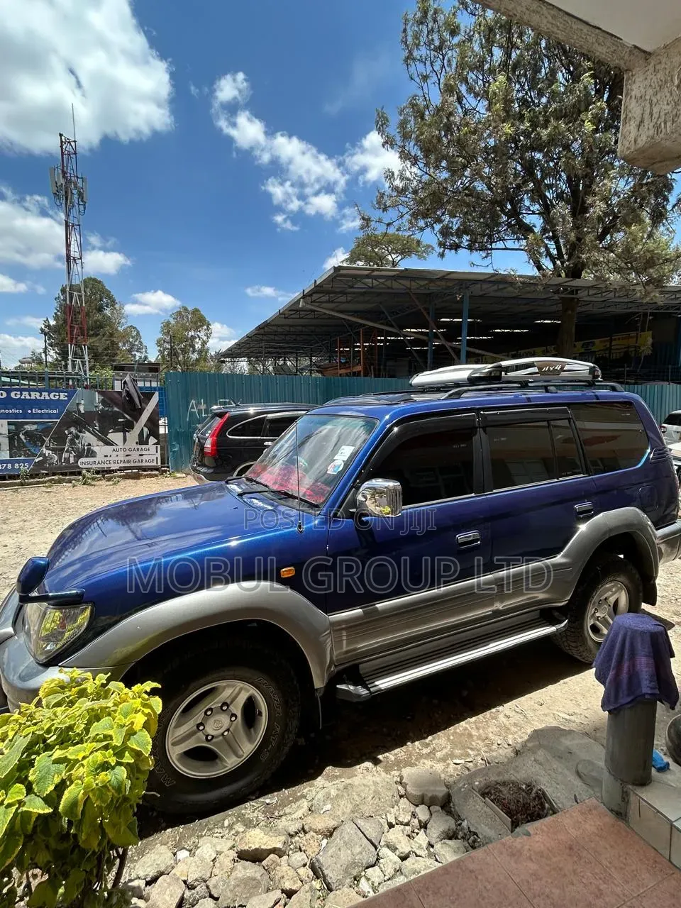 Toyota Land Cruiser 90 2001 Blue