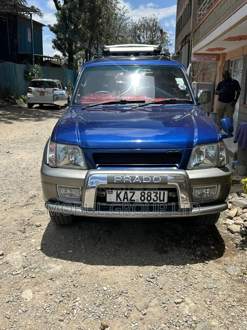 Toyota Land Cruiser 90 2001 Blue