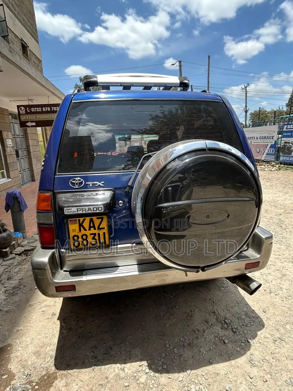 Toyota Land Cruiser 90 2001 Blue