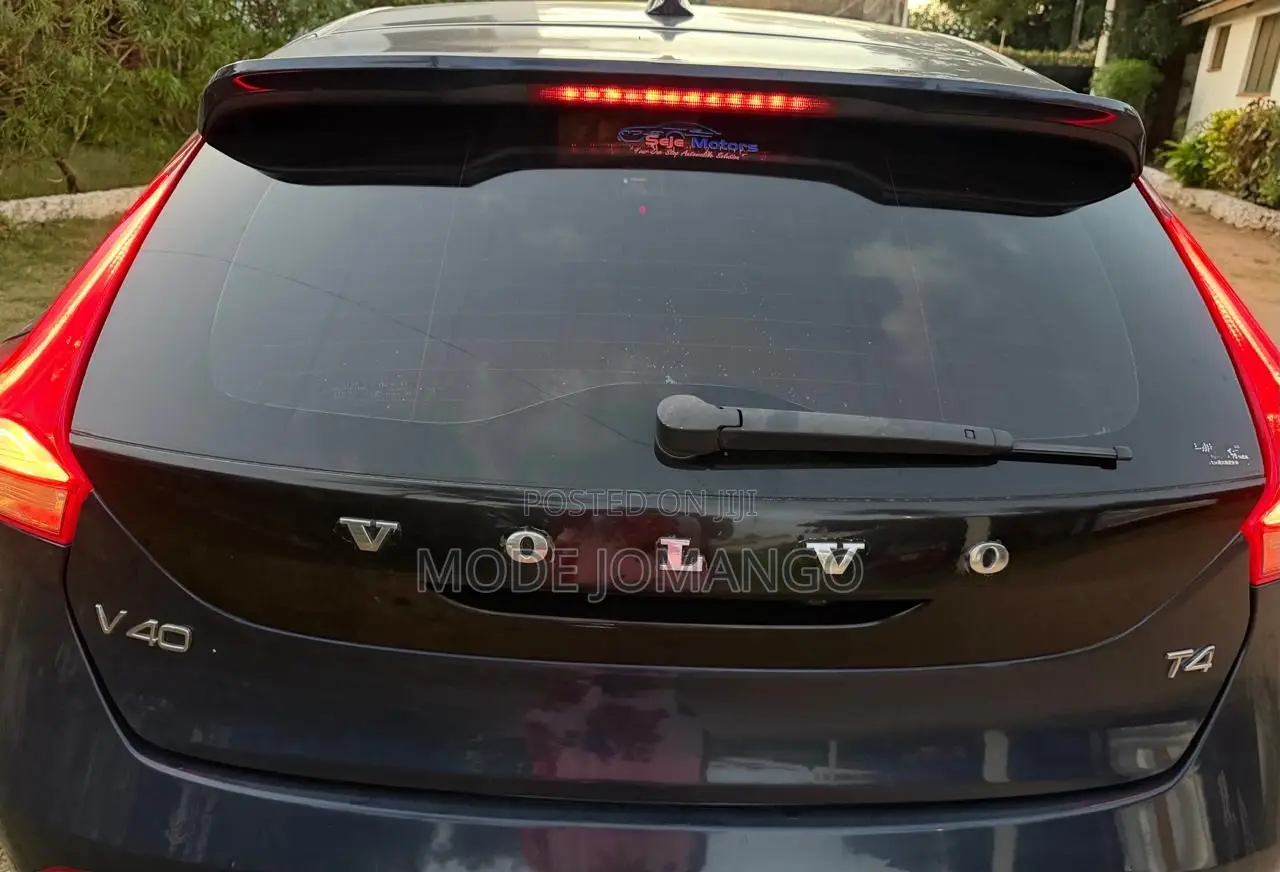 Volvo V40 2013 Blue