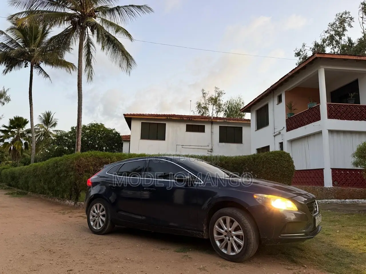 Volvo V40 2013 Blue