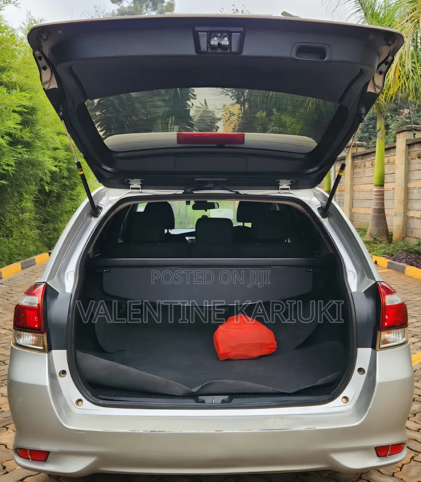 Toyota Corolla Fielder 2017 Silver