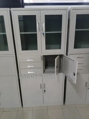1/2Glass Cabinet With Shelves Adjustable