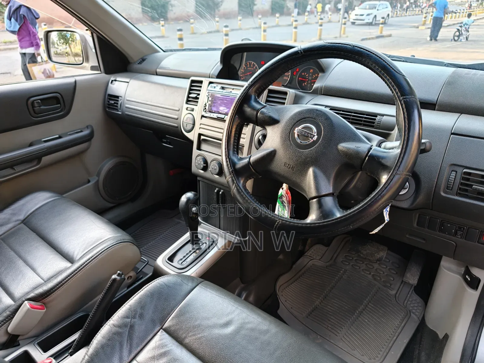 Nissan X-Trail 2009 Silver