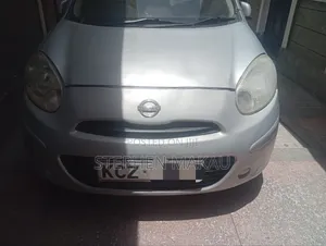 Nissan March 1.2 FWD 2012 Silver