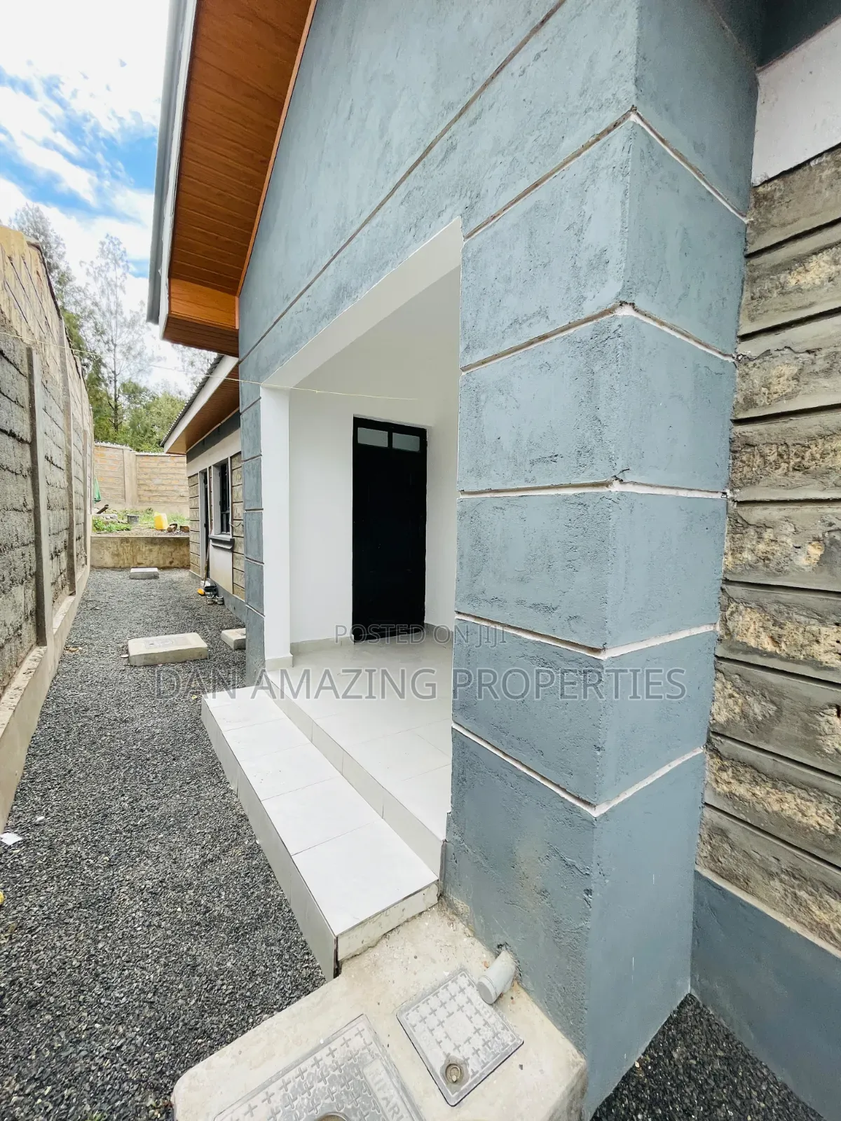 3bdrm Bungalow in Roimen Plus Dsq, Matasia for sale