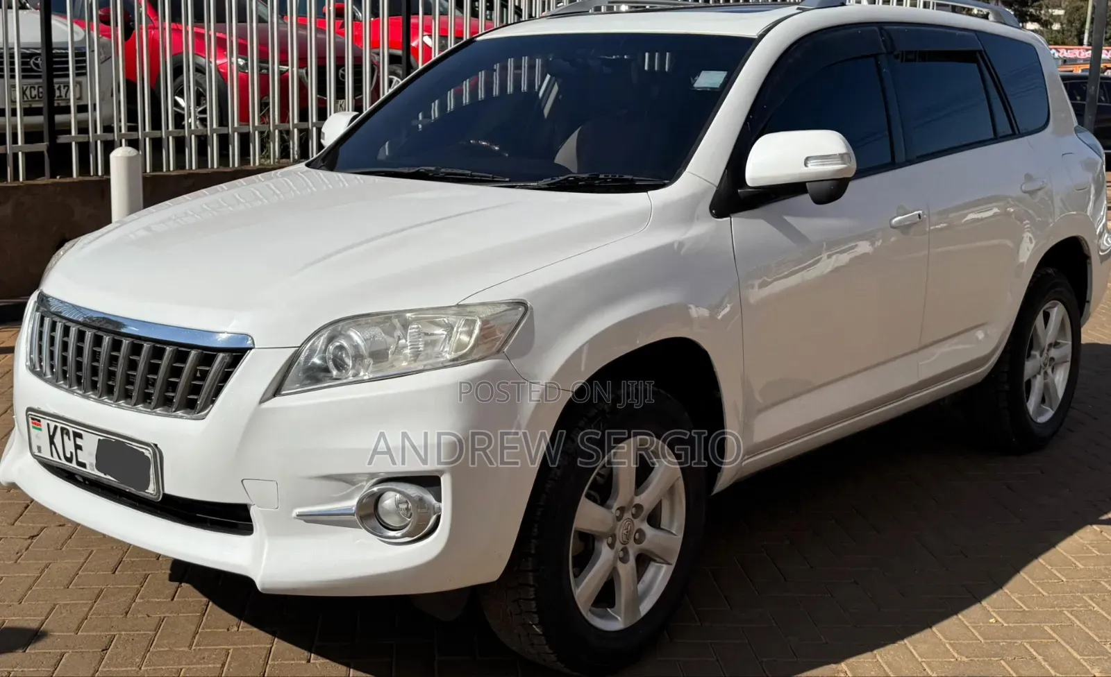 Toyota Vanguard 2009 White