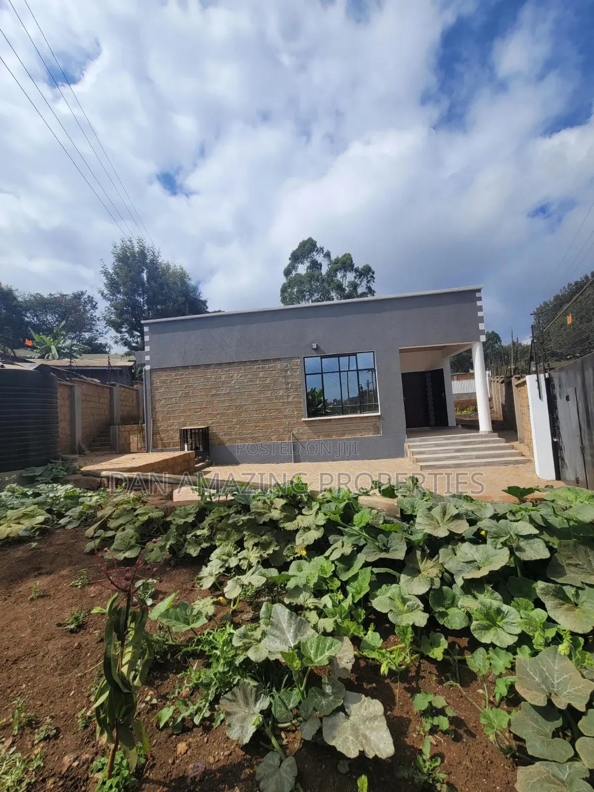 3bdrm Bungalow in Silanga Rd, Matasia for sale