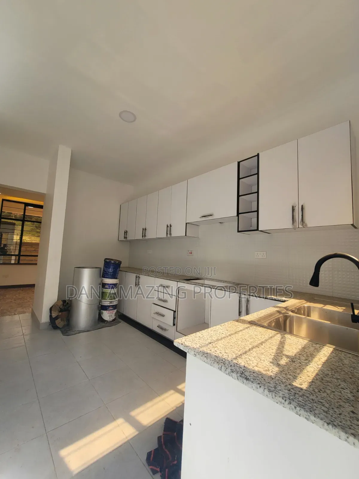 3bdrm Bungalow in Silanga Rd, Matasia for sale