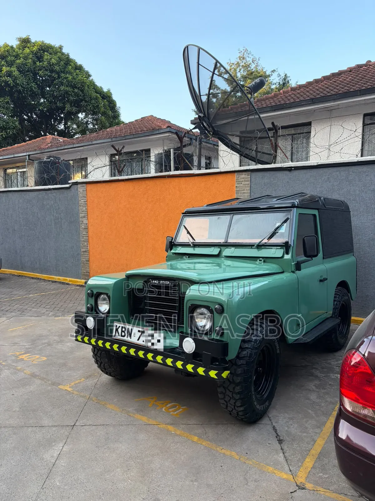 Land Rover Defender 1979 Blue