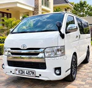 Toyota HiAce 2015 White