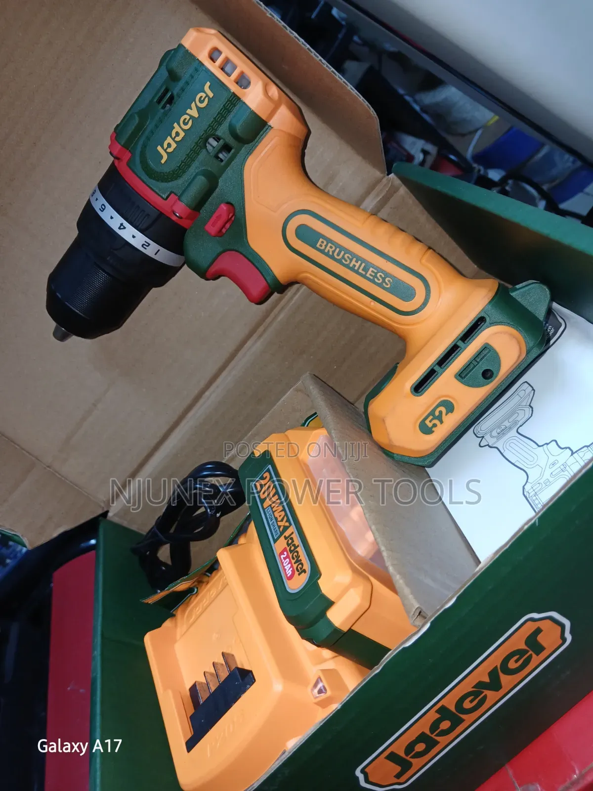 Jadever 20V Compact Brushless Cordless Impact Drill Set