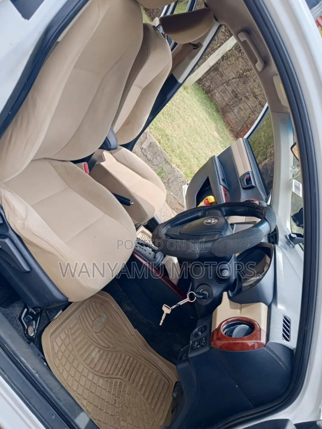 Toyota Axio 2015