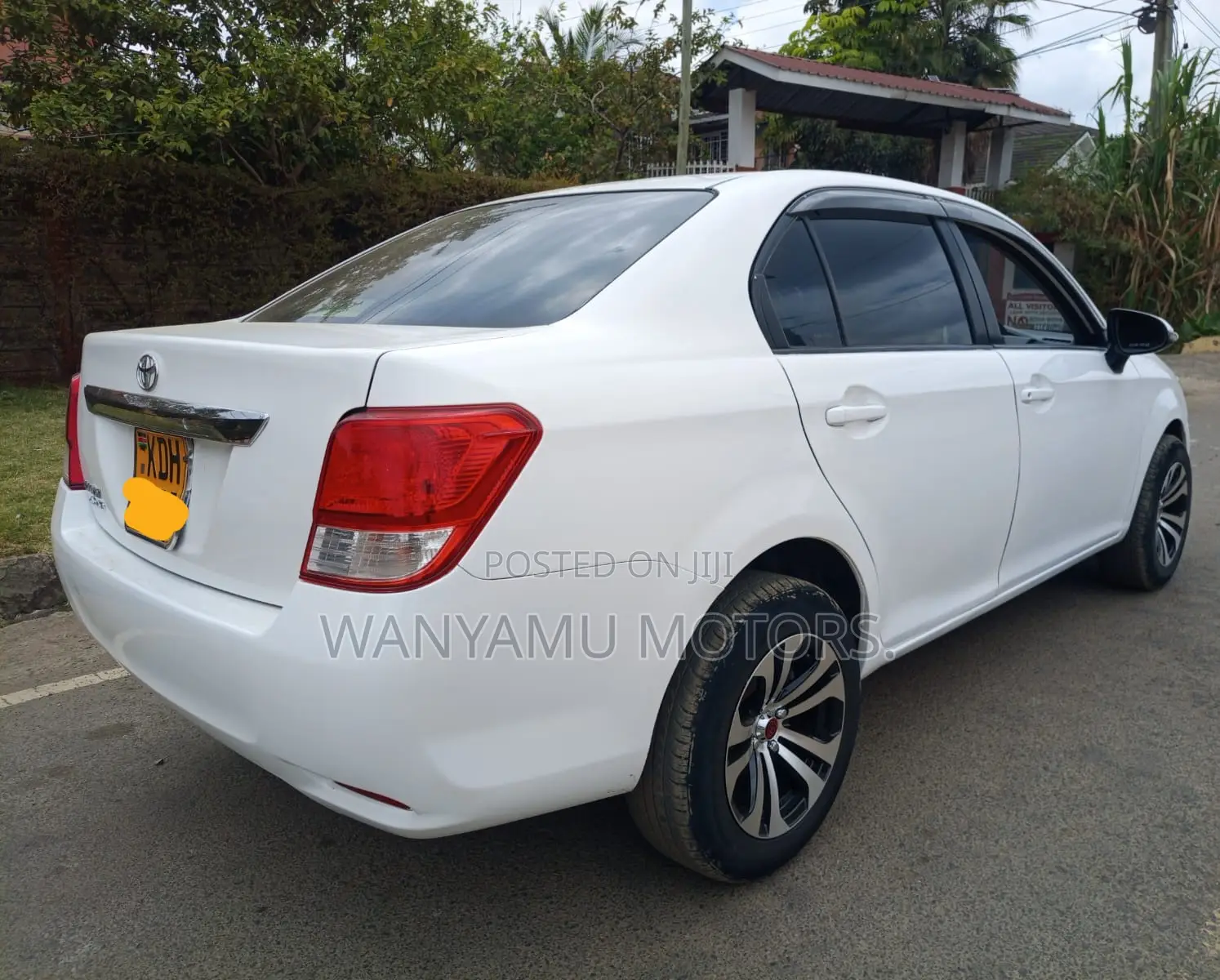 Toyota Axio 2015