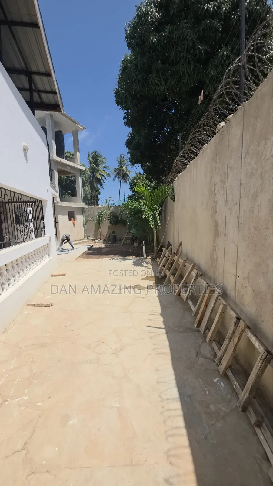 4bdrm Maisonette in Kombani, Tiwi for rent