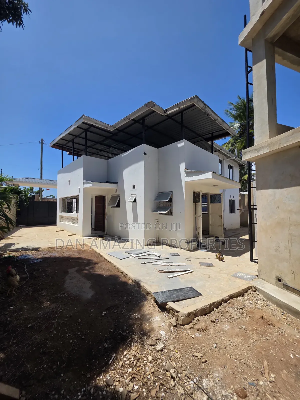 4bdrm Maisonette in Kombani, Tiwi for rent