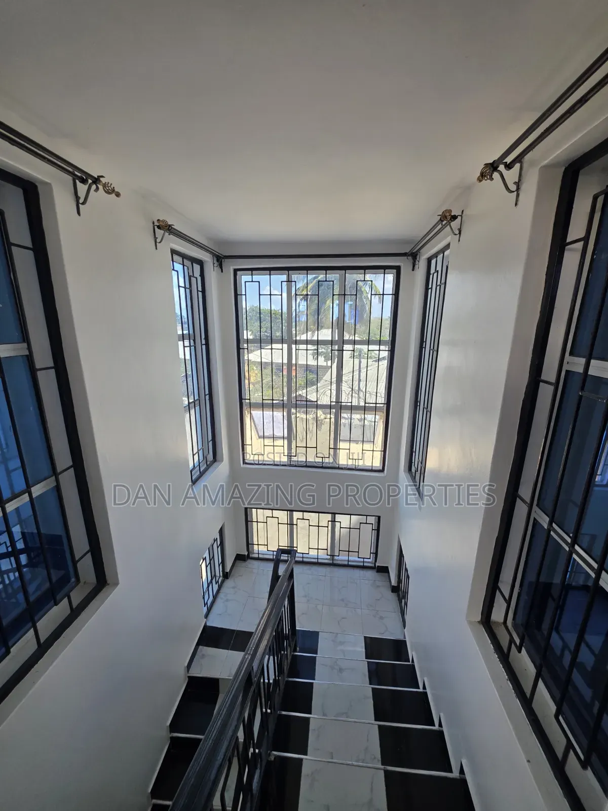 4bdrm Maisonette in Kombani, Tiwi for rent