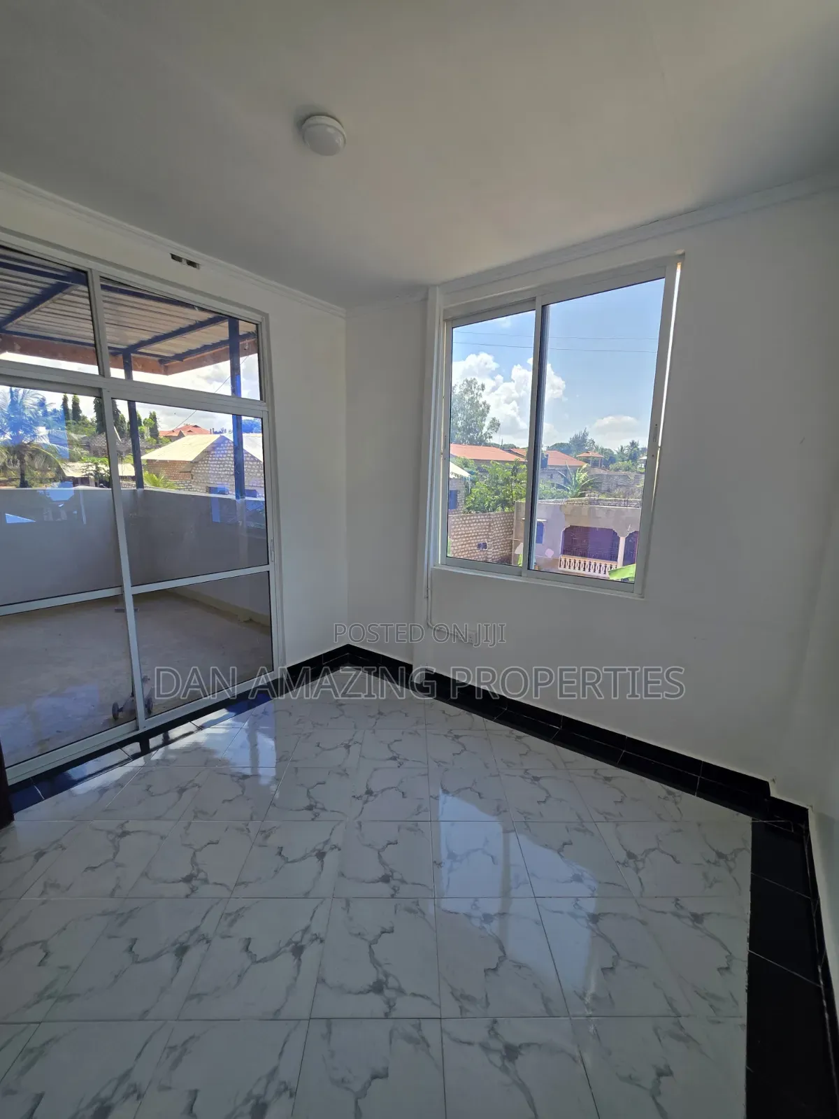 4bdrm Maisonette in Kombani, Tiwi for rent