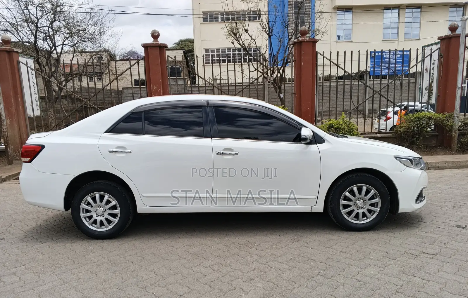 Toyota Premio 2017 White