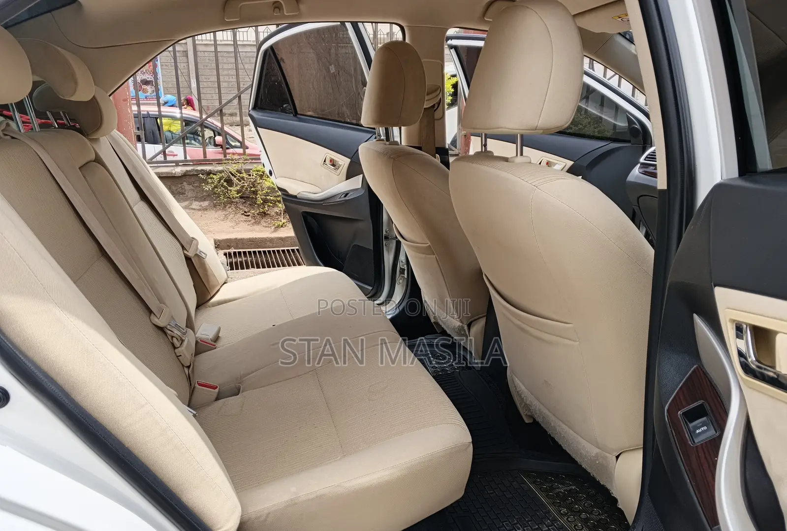 Toyota Premio 2017 White