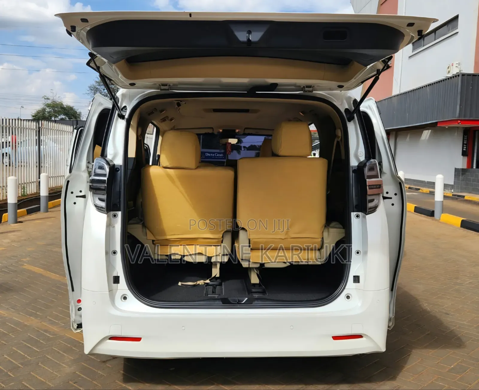 Toyota Vellfire 2018 White