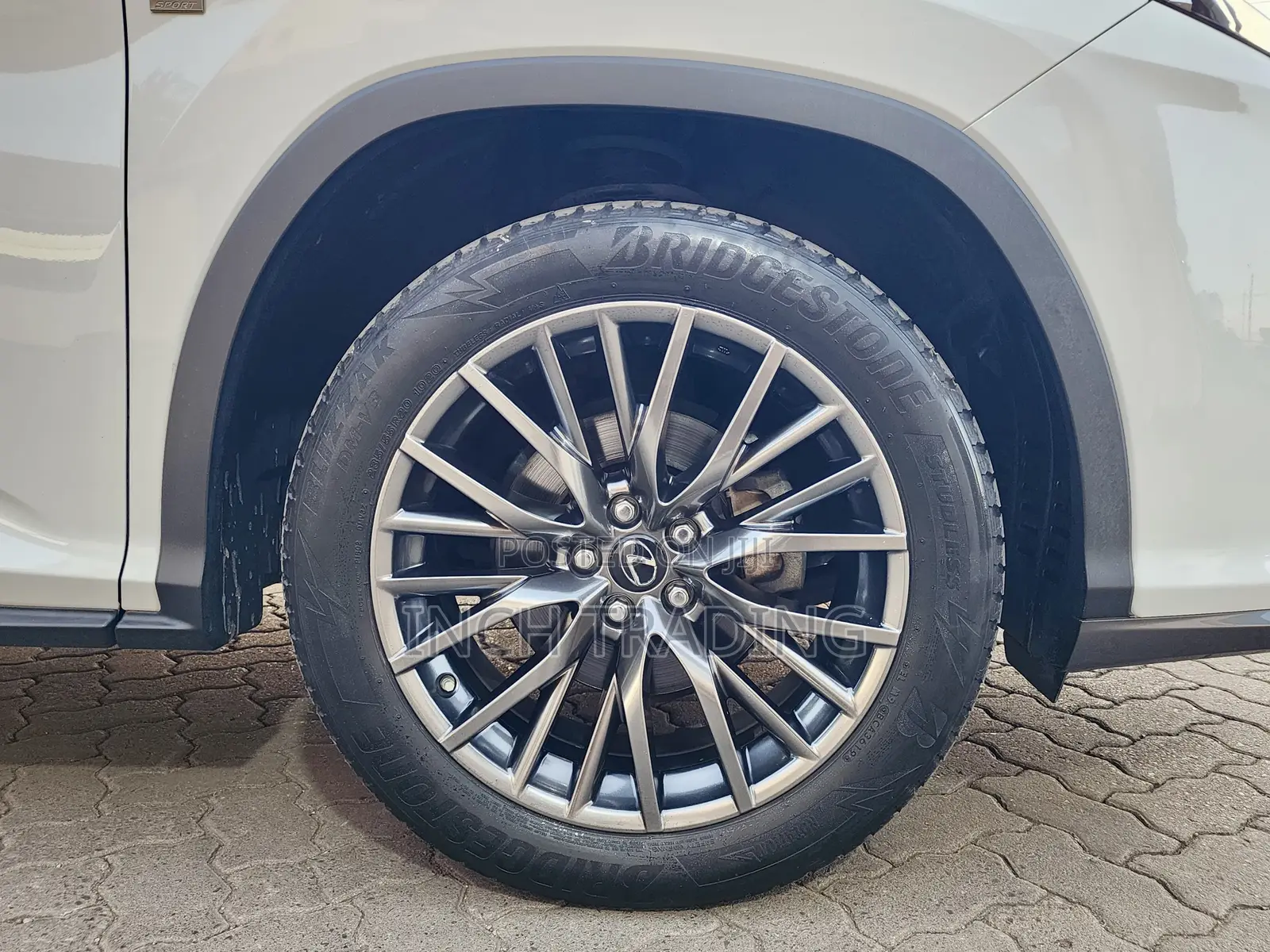Lexus RX 300 4WD 2019 White