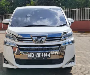 Toyota Vellfire 2018 White