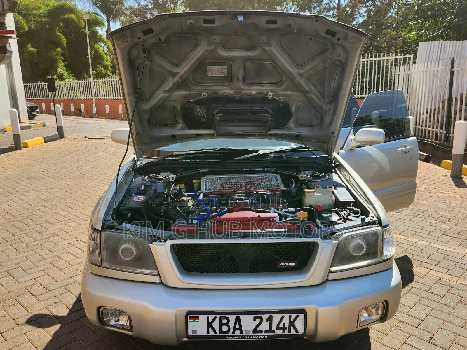 Subaru Forester 2.0 S 2000 Silver