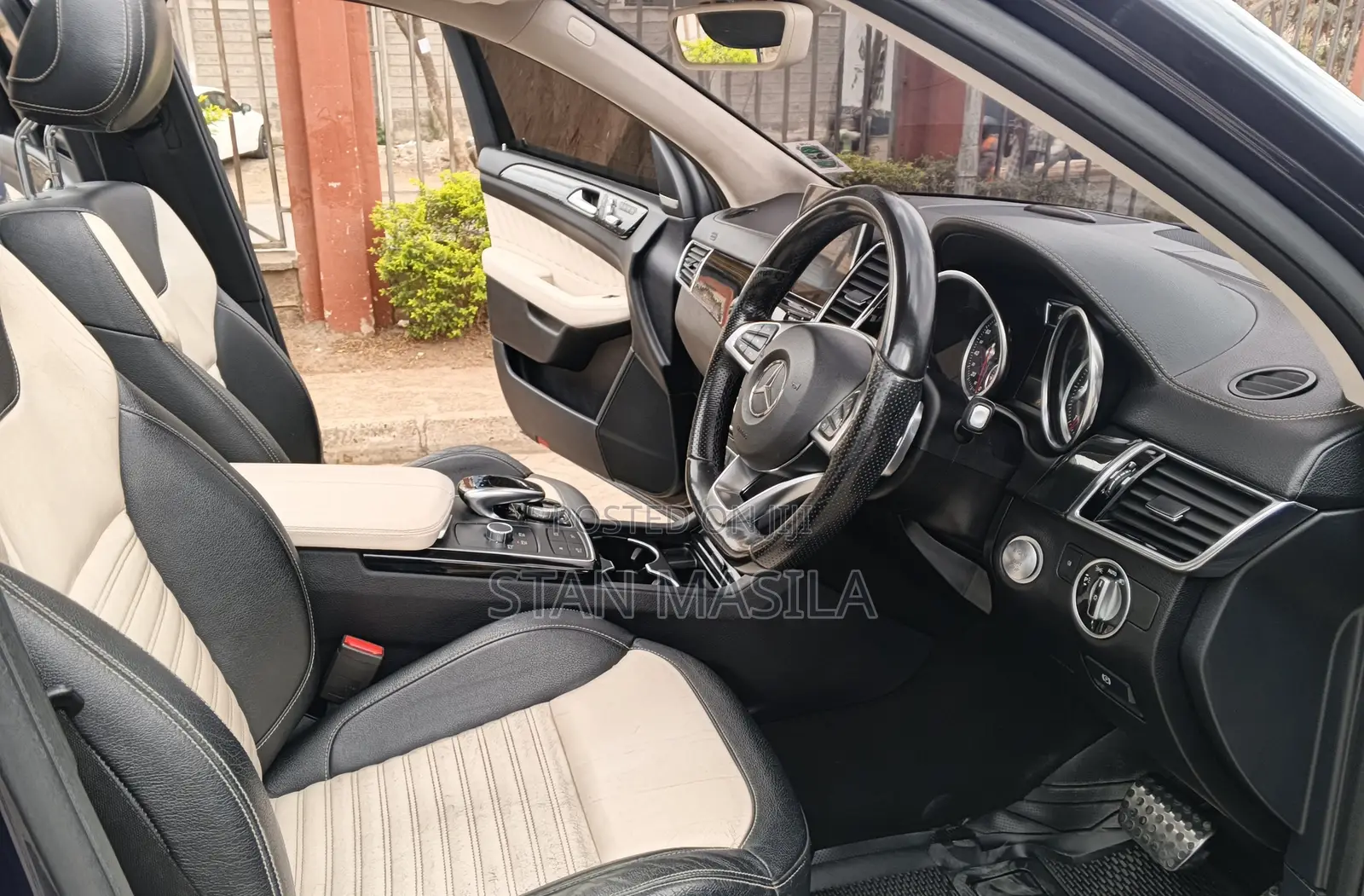 Mercedes-Benz GLE-Class 2016 Blue