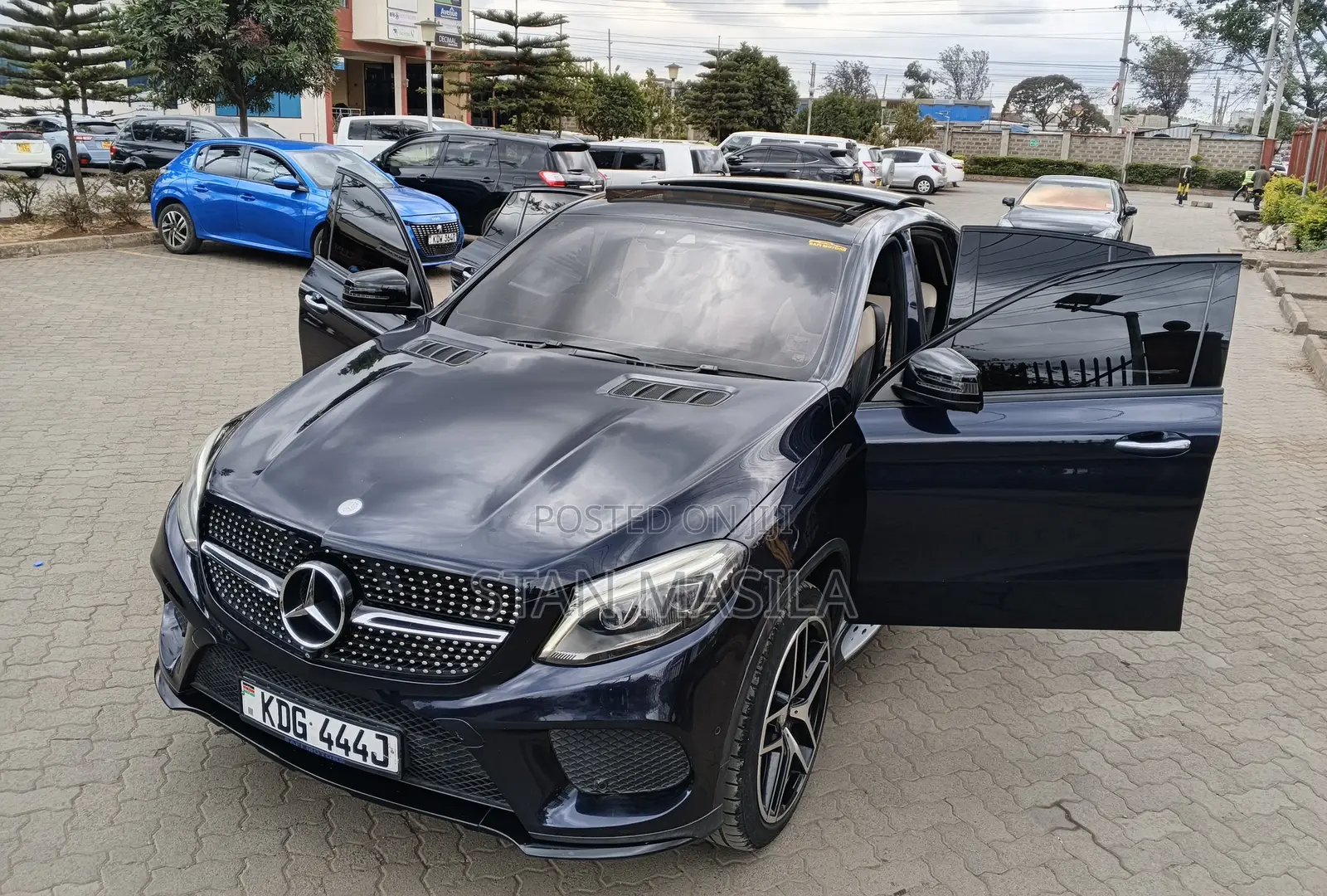 Mercedes-Benz GLE-Class 2016 Blue