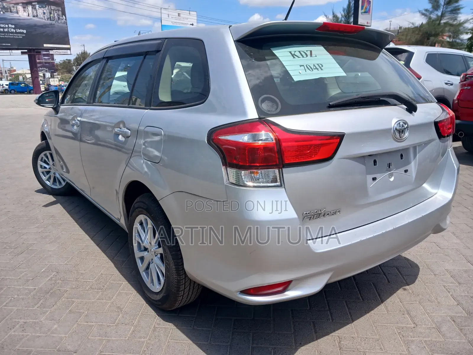Toyota Corolla Fielder 1.5 Petrol AWD 2019 Silver