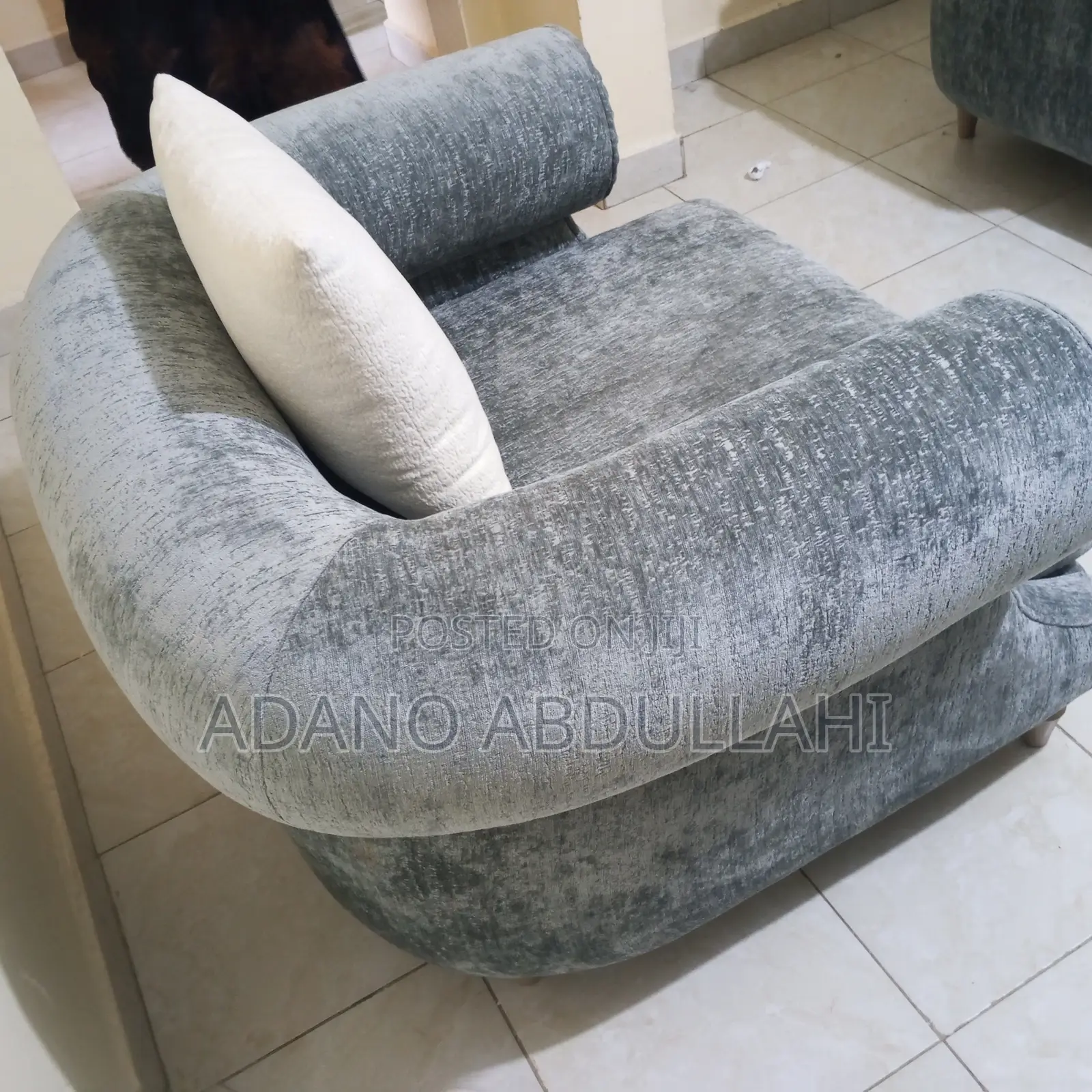 Single Sofa