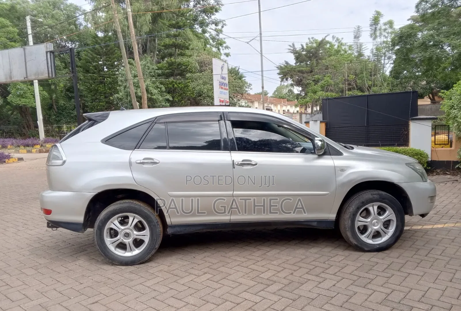 Toyota Harrier 2003 Silver