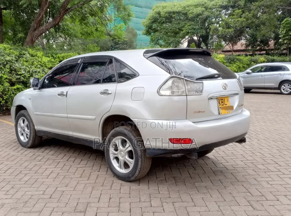 Toyota Harrier 2003 Silver