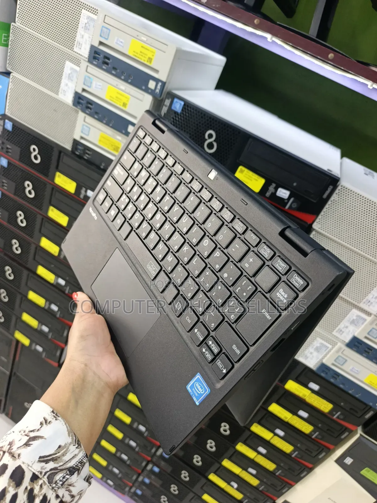 Laptop NEC 4GB Intel Celeron SSD 60GB