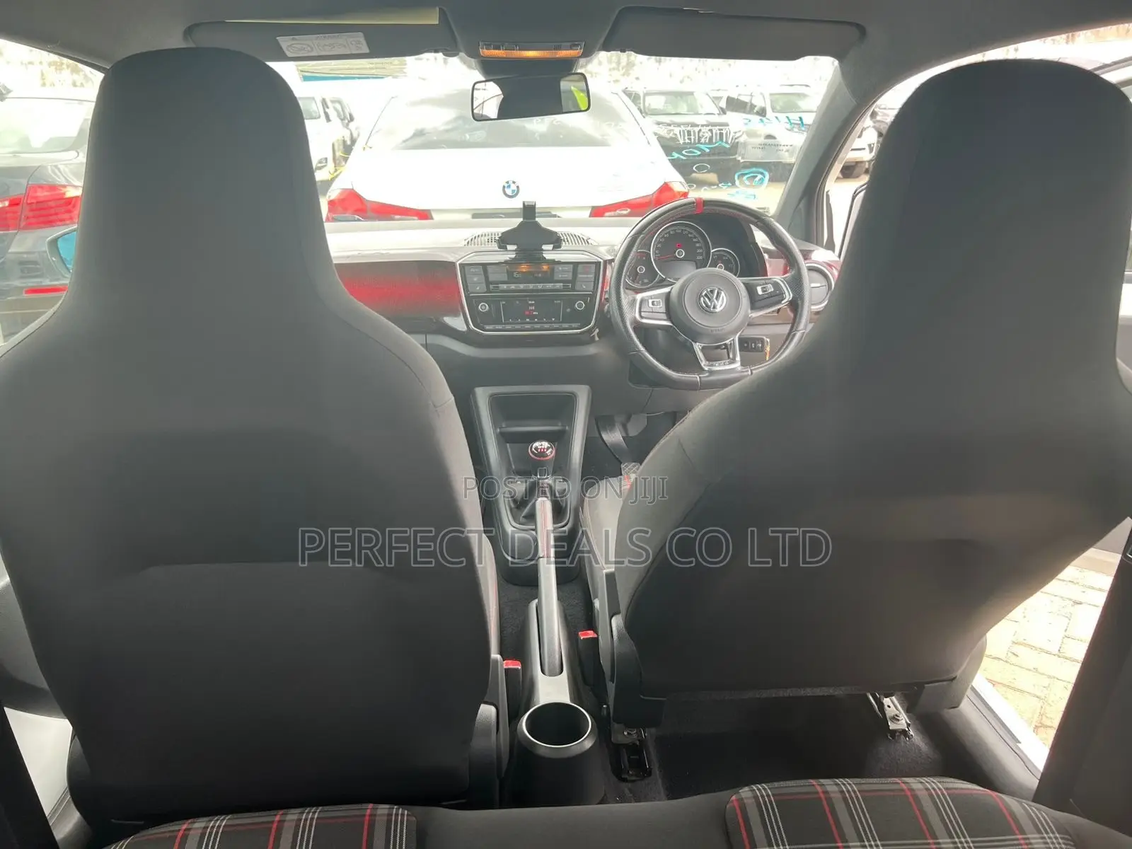 Volkswagen Up 2018 White