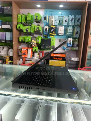Laptop Lenovo ThinkPad P15s 32GB Intel Core i7 SSD 512GB