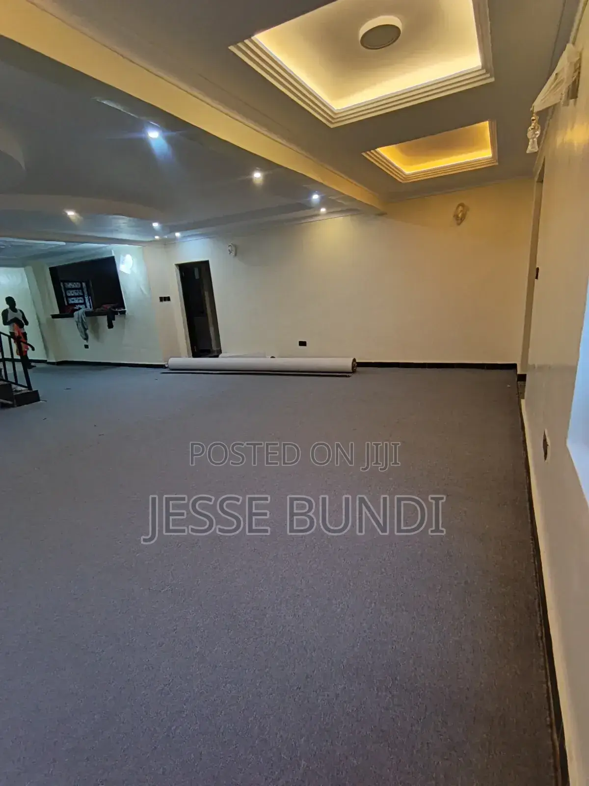 Wall to Wall Carpet