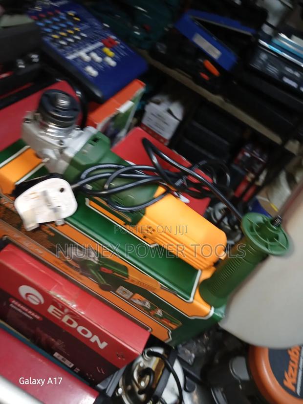 Jadever 710W Angle Grinder - thumbnail 2