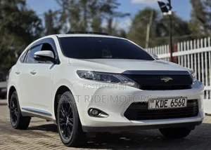 Toyota Harrier 2.0 2015 Pearl