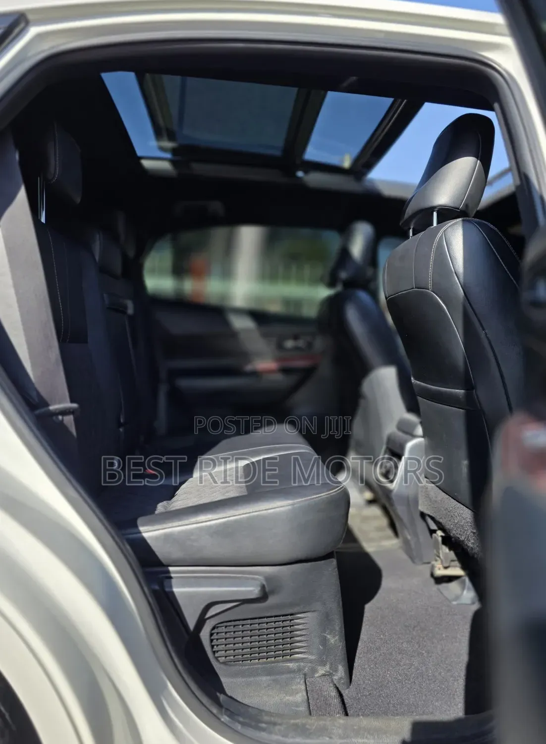 Toyota Harrier 2.0 2015 Pearl