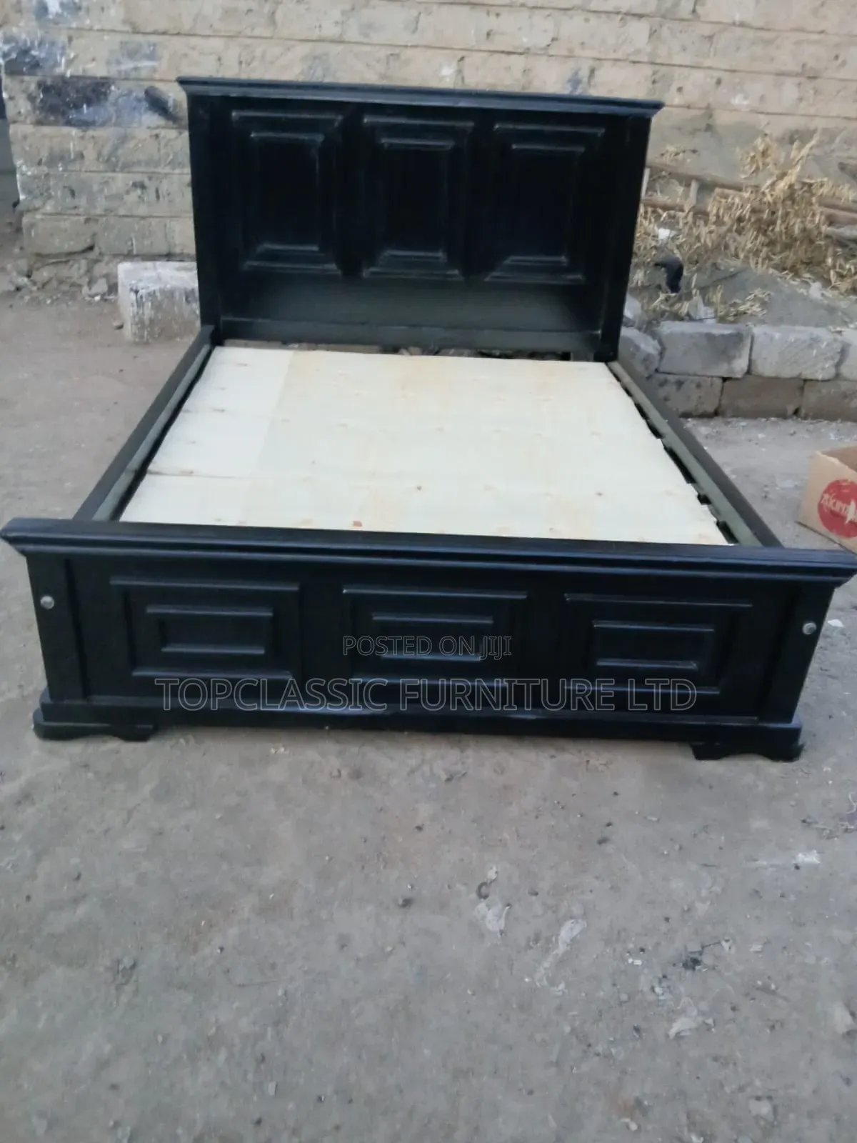 5x6 Black Panel Bed 3D HQ